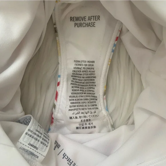 cheeky one-piece swimsuit - Picture 7 of 12